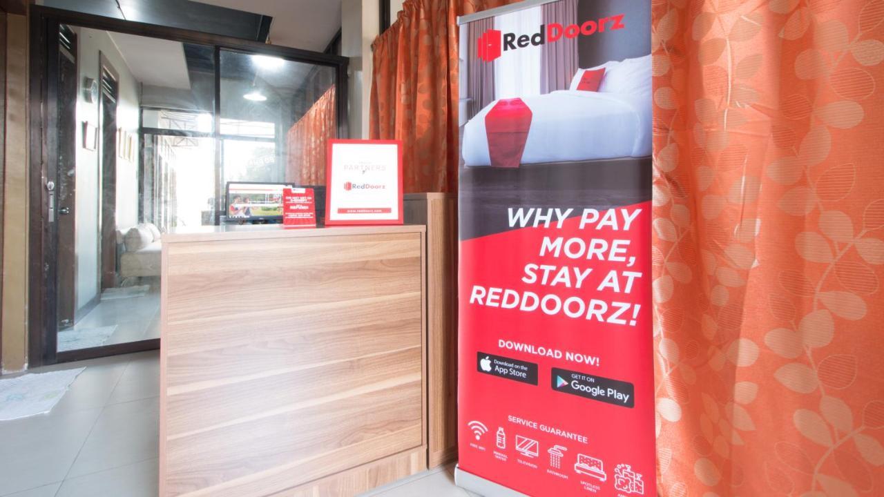 Reddoorz @ San Jose Tagbak Jaro Iloilo Hotel Exterior photo