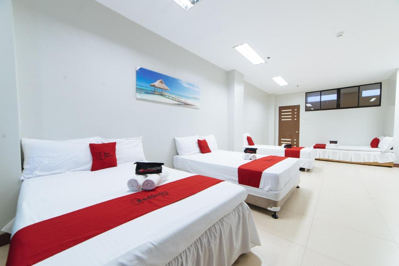 Reddoorz @ San Jose Tagbak Jaro Iloilo Hotel Exterior photo