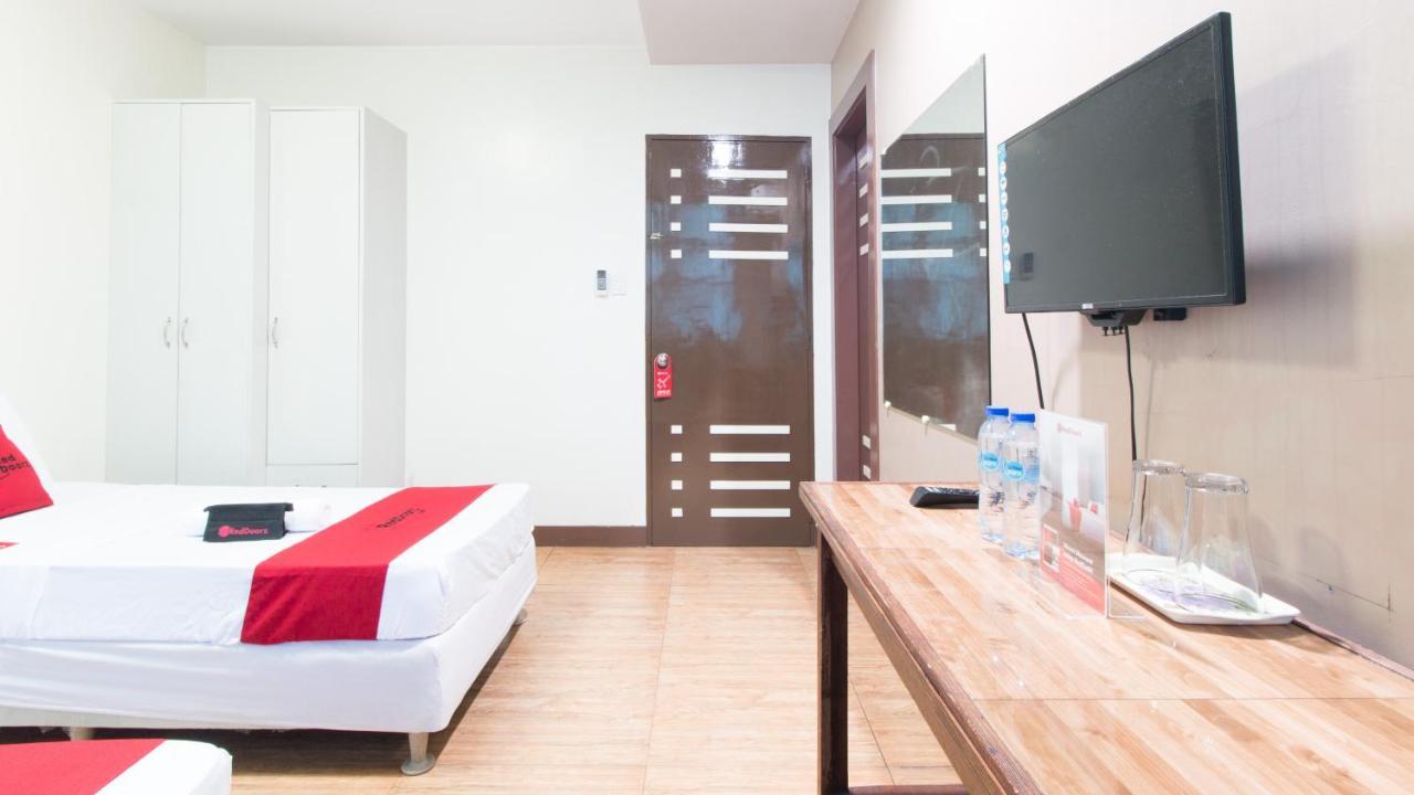 Reddoorz @ San Jose Tagbak Jaro Iloilo Hotel Exterior photo