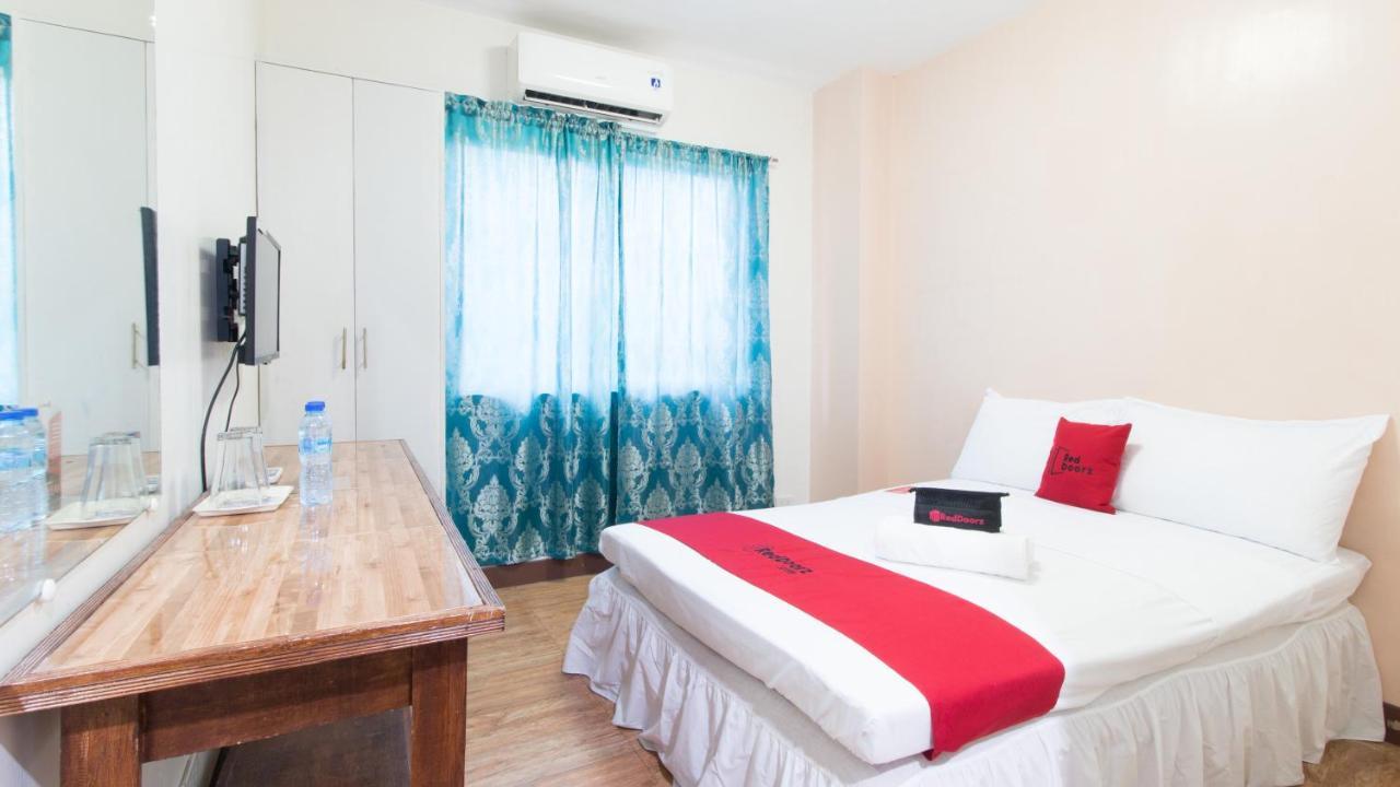 Reddoorz @ San Jose Tagbak Jaro Iloilo Hotel Exterior photo
