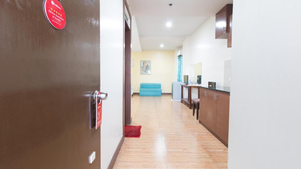 Reddoorz @ San Jose Tagbak Jaro Iloilo Hotel Exterior photo