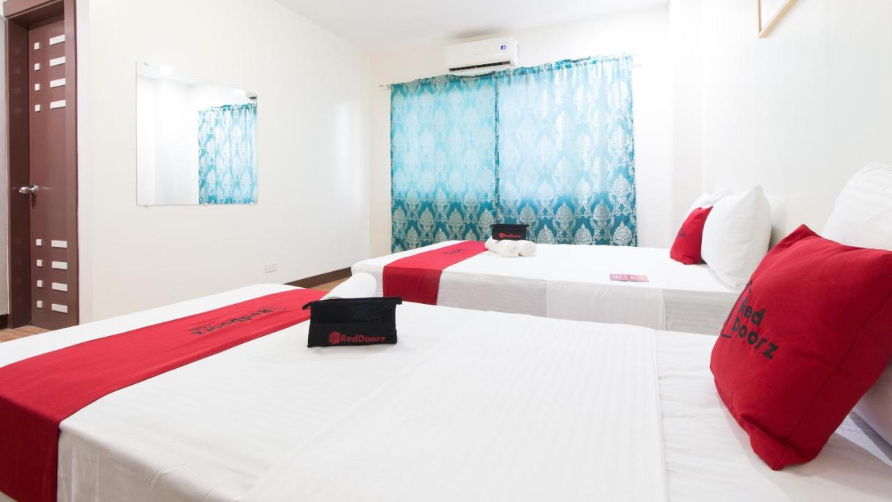Reddoorz @ San Jose Tagbak Jaro Iloilo Hotel Exterior photo